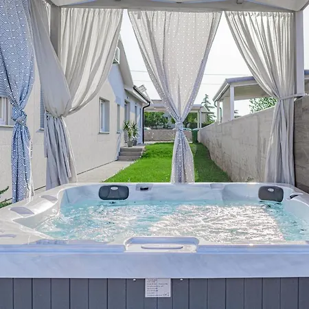 Villa Bruio Novigrad (Istria)